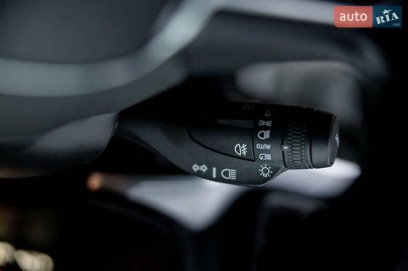 Универсал Volvo V60 Cross Country 2019 в Львове фото 61 Универсал Volvo V60 Cross Country 2019 в Львове