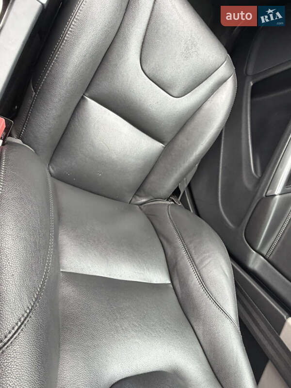 Універсал Volvo V60 Cross Country 2017 в Києві фото 58 Універсал Volvo V60 Cross Country 2017 в Києві