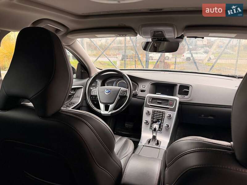 Універсал Volvo V60 Cross Country 2016 в Рівному