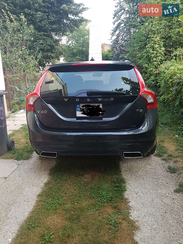 Универсал Volvo V60 2014 в Ужгороде