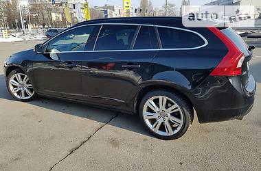 Универсал Volvo V60 2012 в Киеве