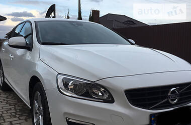 Універсал Volvo V60 2017 в 