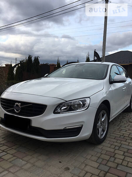 Універсал Volvo V60 2017 в Луцьку фото Універсал Volvo V60 2017 в Луцьку