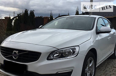Універсал Volvo V60 2017 в 
