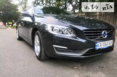 Универсал Volvo V60 2014 в Киеве