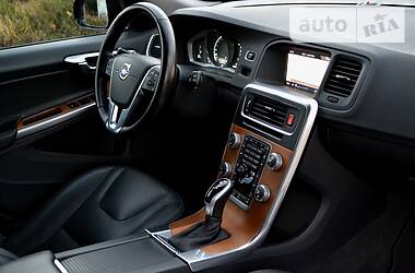 Универсал Volvo V60 2017 в Житомире