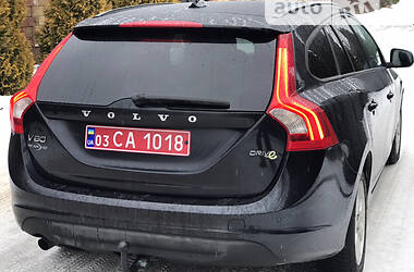 Универсал Volvo V60 2011 в Луцке