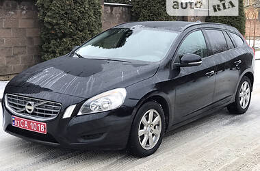 Универсал Volvo V60 2011 в Луцке