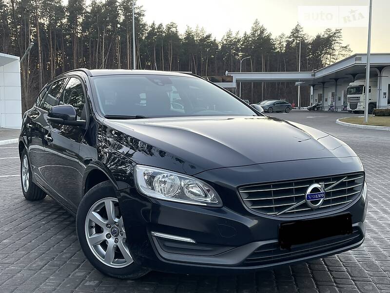 Универсал Volvo V60 2014 в Киеве