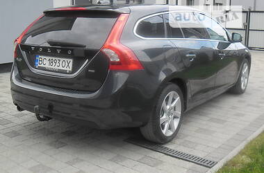 Універсал Volvo V60 2014 в Львові