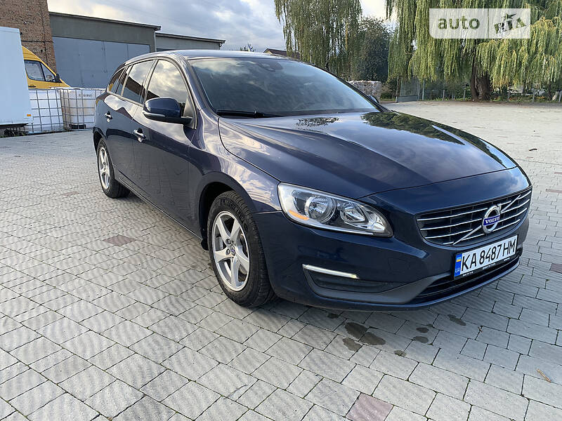 Універсал Volvo V60 2014 в Володимир-Волинському