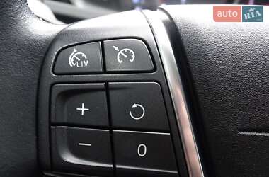 Универсал Volvo V60 2016 в Киеве фото 13 Универсал Volvo V60 2016 в Киеве