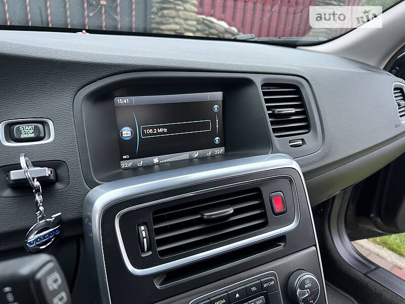 Универсал Volvo V60 2012 в Луцке