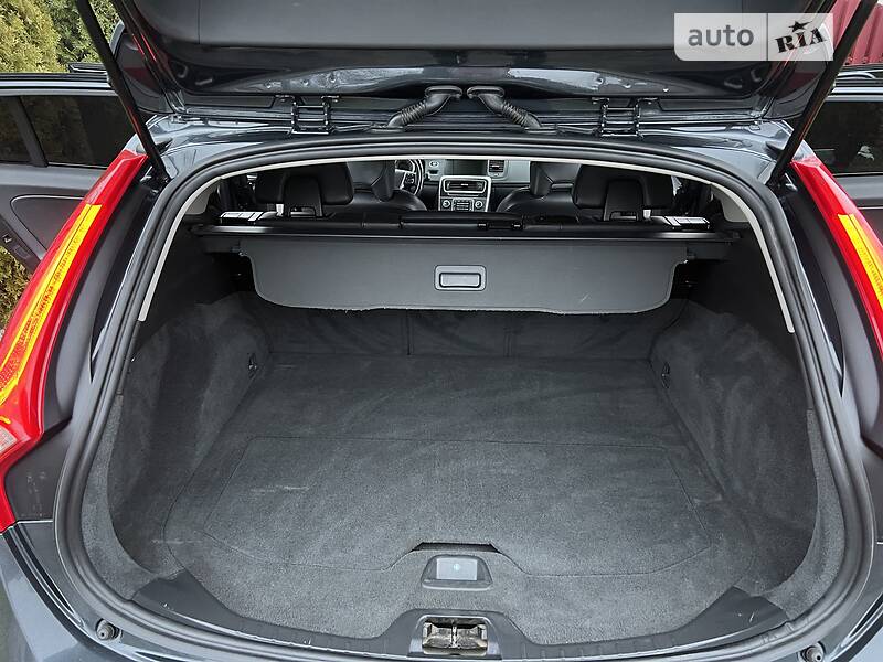 Универсал Volvo V60 2012 в Луцке