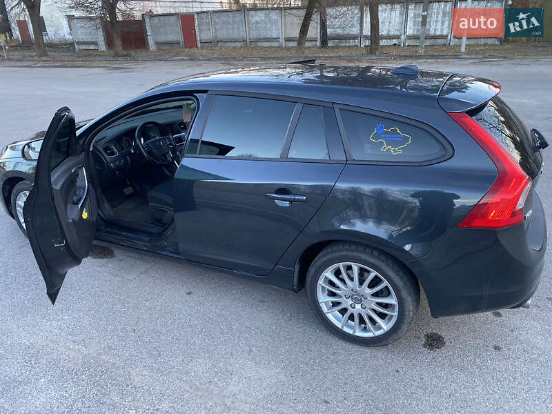 Универсал Volvo V60 2013 в Шостке фото 15 Универсал Volvo V60 2013 в Шостке