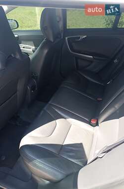 Универсал Volvo V60 2011 в 