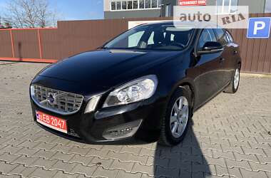 Універсал Volvo V60 2012 в Луцьку