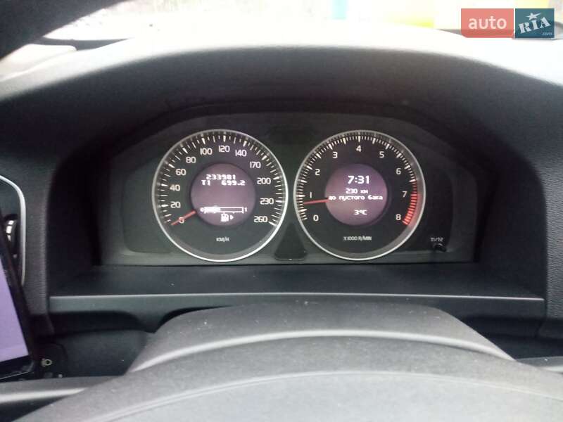 Универсал Volvo V60 2012 в Броварах