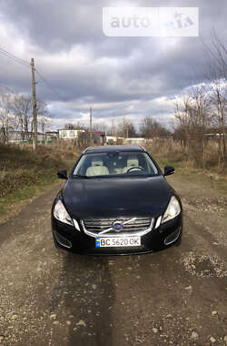 Универсал Volvo V60 2010 в Стрые