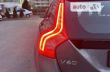 Универсал Volvo V60 2017 в Киеве