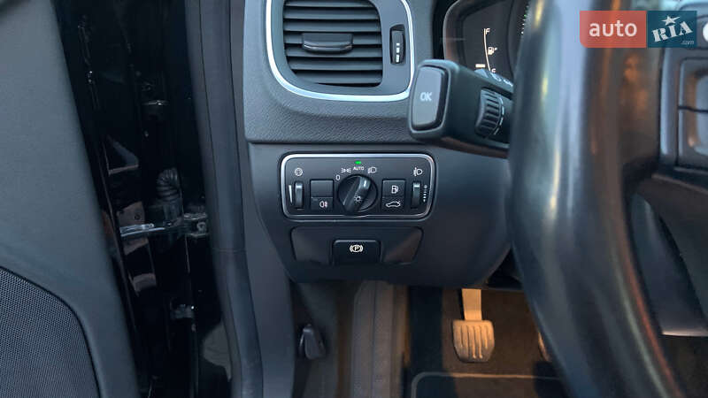 Універсал Volvo V60 2015 в Луцьку фото 31 Універсал Volvo V60 2015 в Луцьку