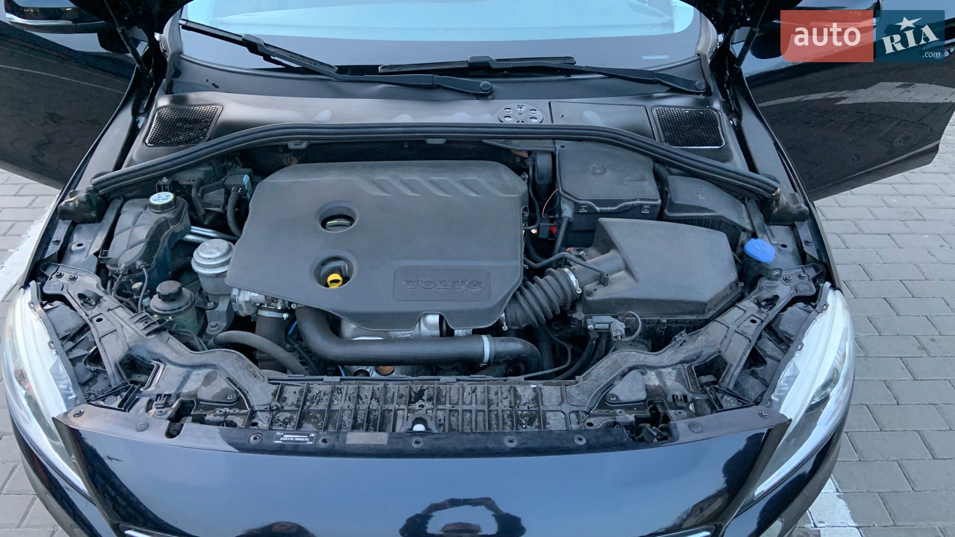 2015 Volvo V60 - мініатюра 13