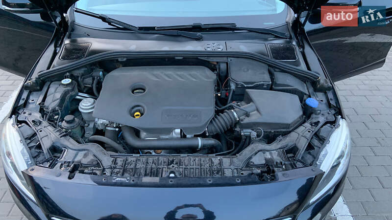 Універсал Volvo V60 2015 в Луцьку фото 13 Універсал Volvo V60 2015 в Луцьку
