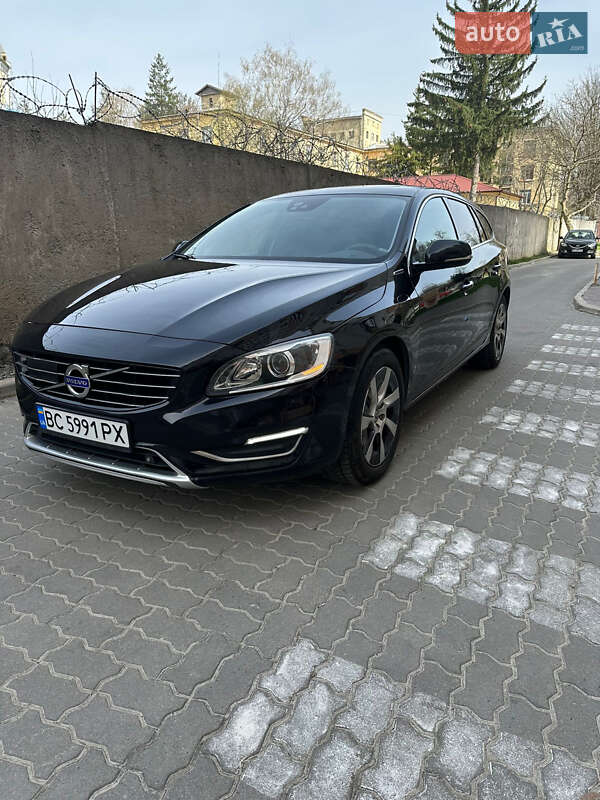 Volvo V60 2014