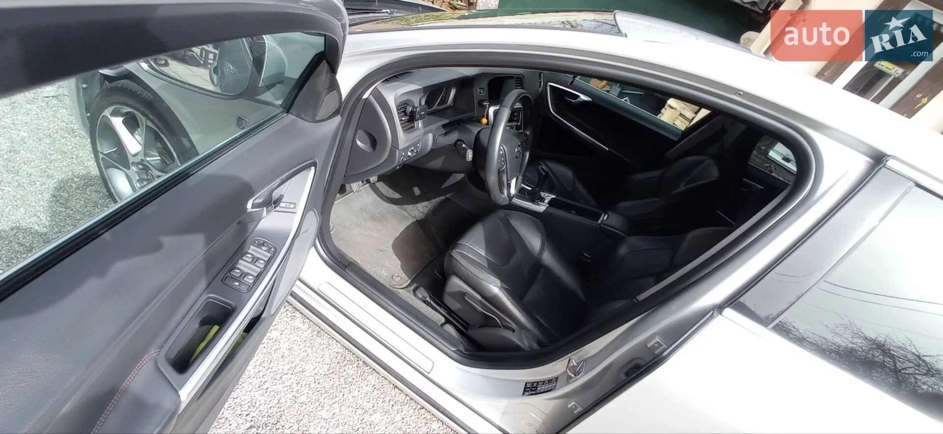 2016 Volvo V60 - мініатюра 16