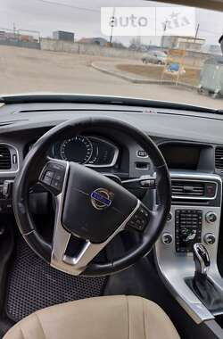 Универсал Volvo V60 2016 в Харькове