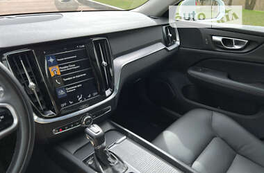 Универсал Volvo V60 2020 в Житомире