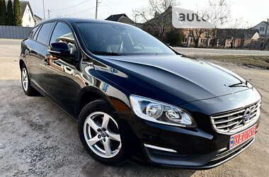 Універсал Volvo V60 2014 в Охтирці