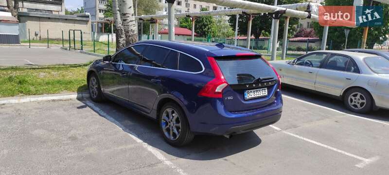 Volvo V60 2011