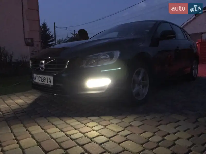 Volvo V60 2017 VIN YV1FW7880H2372273 фото оголошення 45 з 87