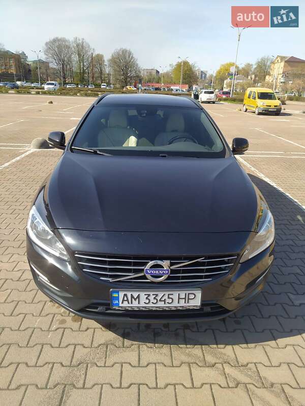 Универсал Volvo V60 2018 в Житомире
