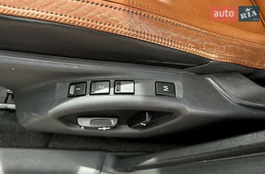 Универсал Volvo V60 2011 в 