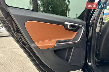 Универсал Volvo V60 2011 в 