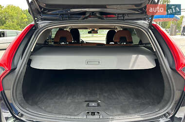 Универсал Volvo V60 2011 в 