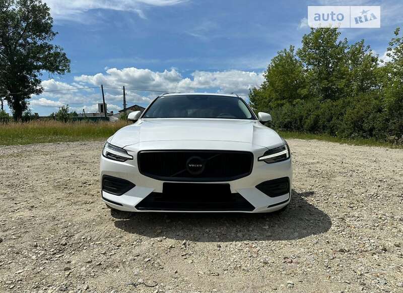 Универсал Volvo V60 2019 в Киеве