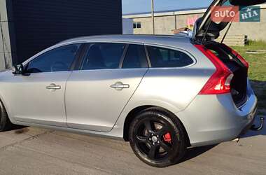 Универсал Volvo V60 2011 в Славуте