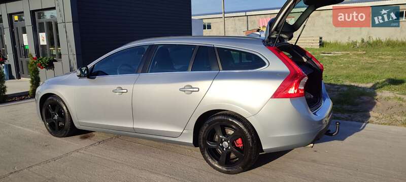 Універсал Volvo V60 2011 в Славуті