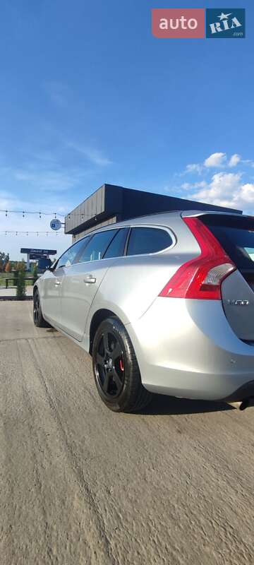 Універсал Volvo V60 2011 в Славуті