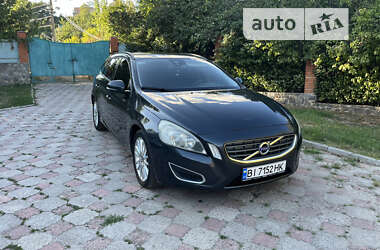 Универсал Volvo V60 2011 в Лубнах