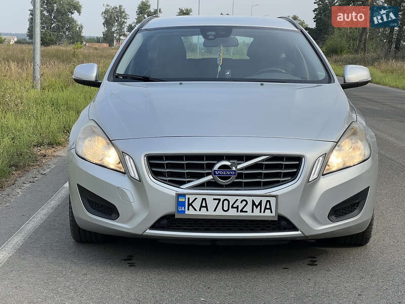 Універсал Volvo V60 2011 в Києві