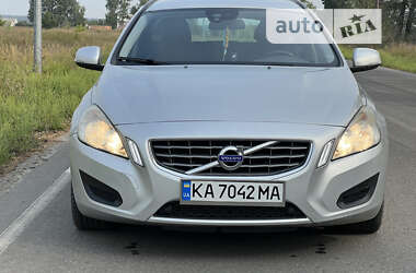 Універсал Volvo V60 2011 в Києві