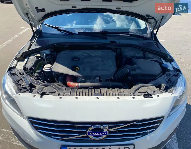 Volvo V60 2014 VIN YV1FW848BE1212761 фото оголошення 32 з 71