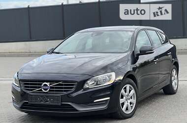 Універсал Volvo V60 2014 в Луцьку