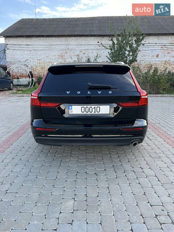 Универсал Volvo V60 2018 в Снятине
