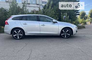 Універсал Volvo V60 2011 в Києві