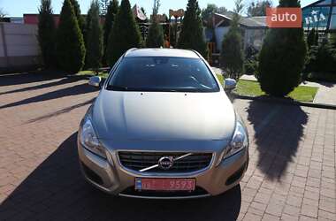 Універсал Volvo V60 2011 в Стрию